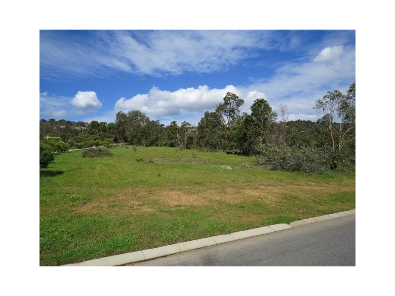 86 John Farrant Drive, Gooseberry Hill WA 6076