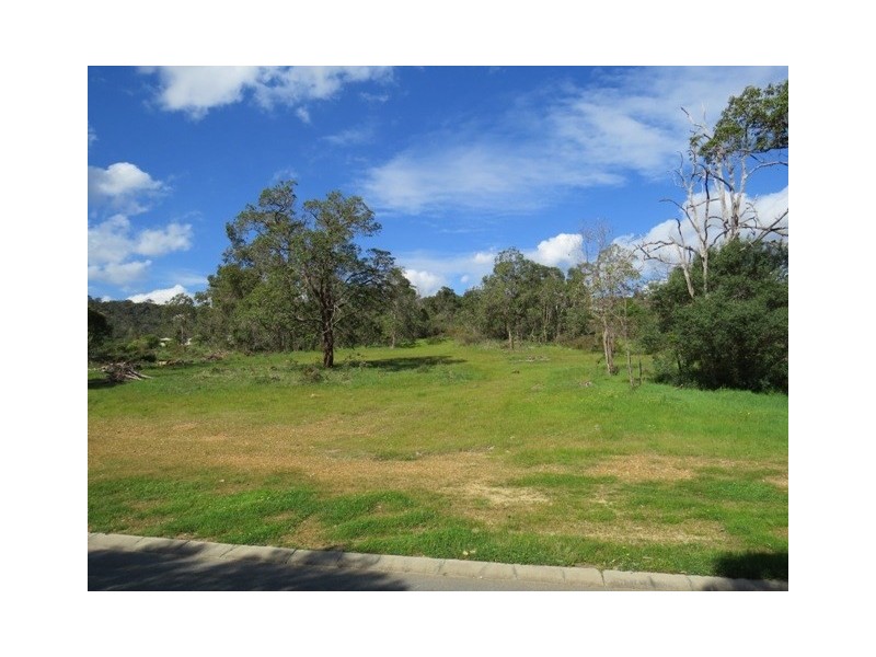 86 John Farrant Drive, Gooseberry Hill WA 6076