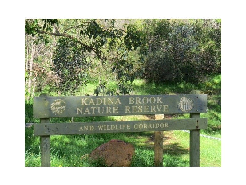 86 John Farrant Drive, Gooseberry Hill WA 6076