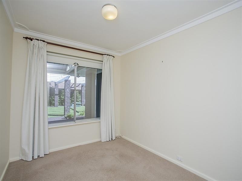 81 Temby Avenue, Kalamunda WA 6076