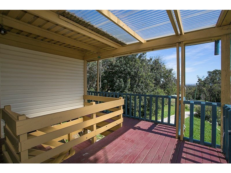 20 Sherborne Road, Gooseberry Hill WA 6076