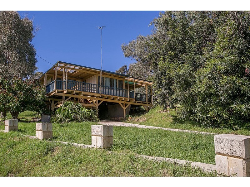 20 Sherborne Road, Gooseberry Hill WA 6076