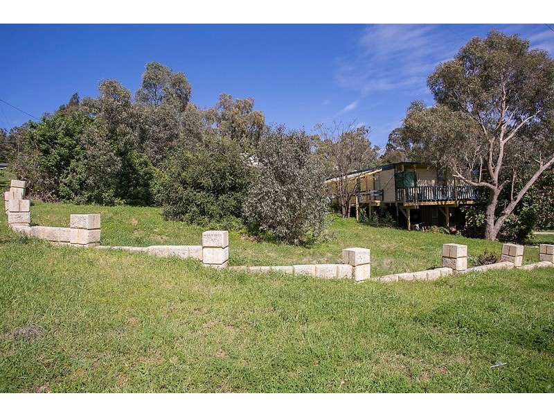 20 Sherborne Road, Gooseberry Hill WA 6076