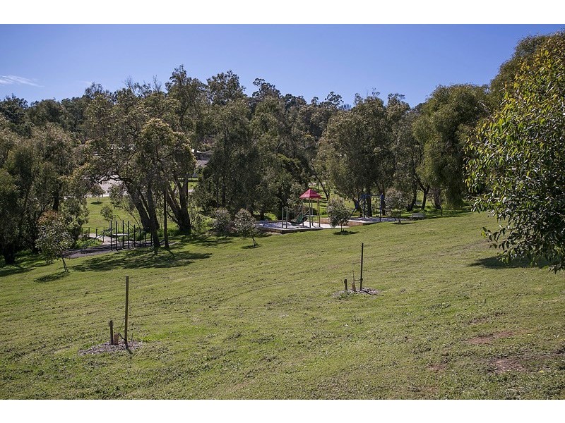 20 Sherborne Road, Gooseberry Hill WA 6076