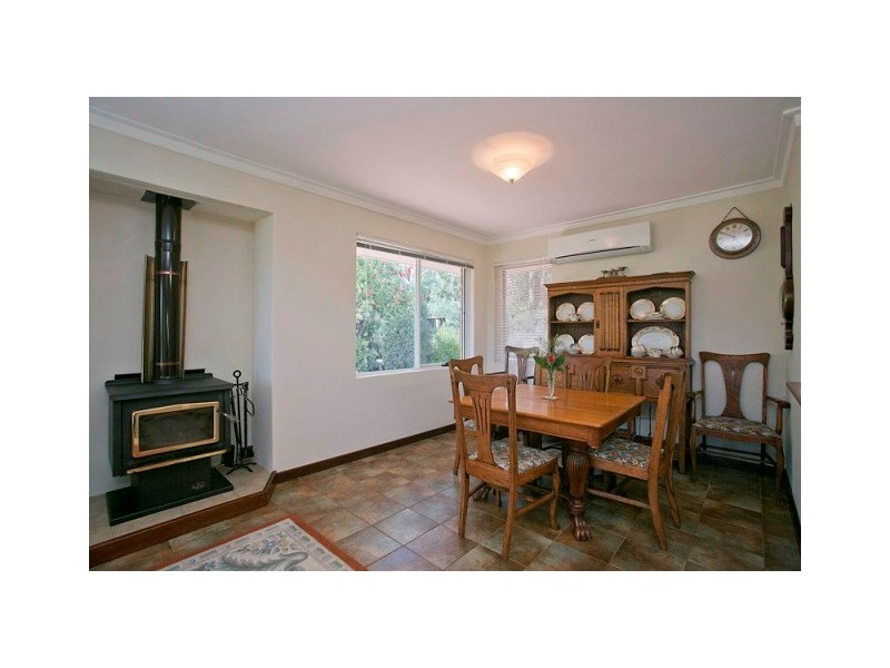 62 Valencia Road, Carmel WA 6076