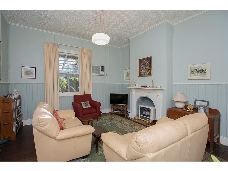 12 Parke Road, Gooseberry Hill WA 6076