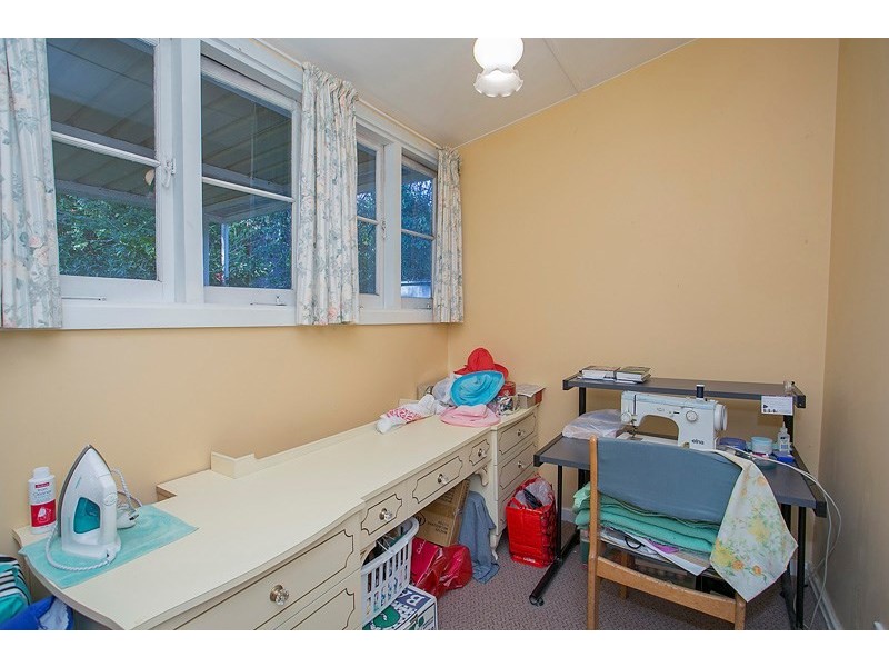 12 Parke Road, Gooseberry Hill WA 6076