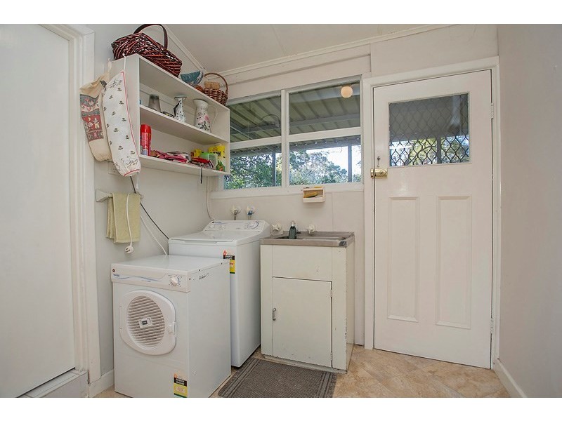 12 Parke Road, Gooseberry Hill WA 6076