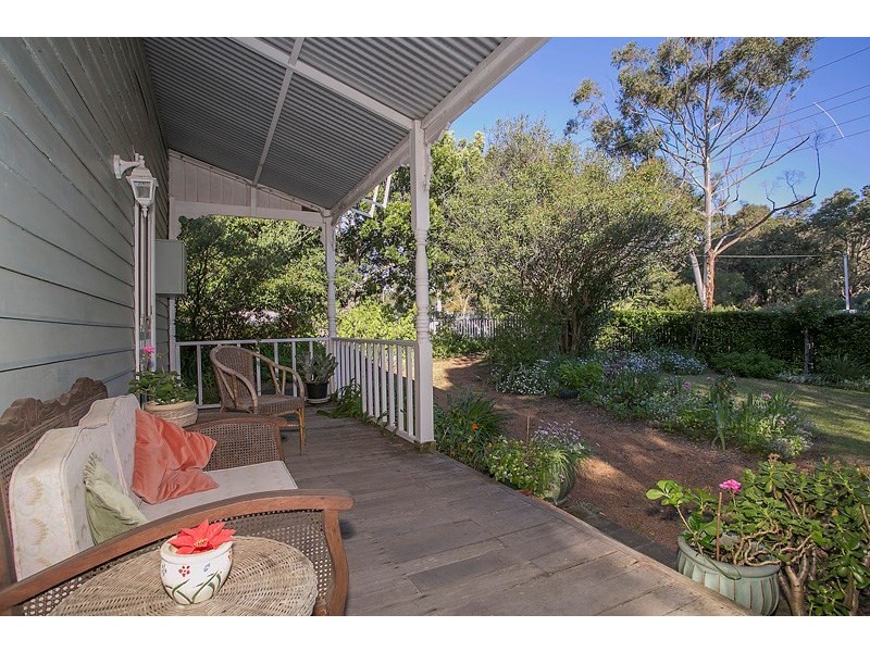 12 Parke Road, Gooseberry Hill WA 6076