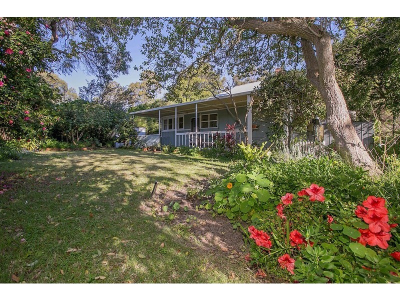 12 Parke Road, Gooseberry Hill WA 6076
