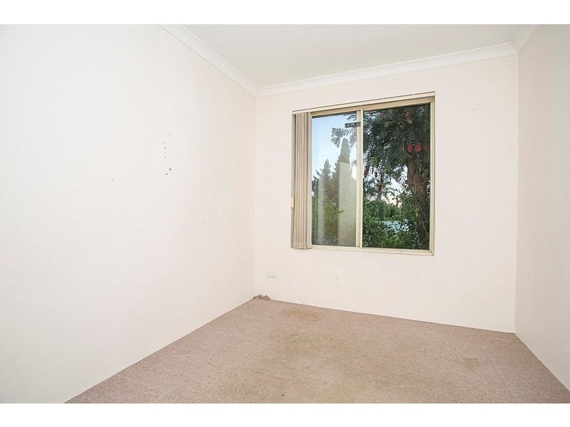 17 Tungsten Court, Forrestfield WA 6058