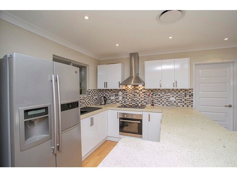 30 Glyde Road, Lesmurdie WA 6076