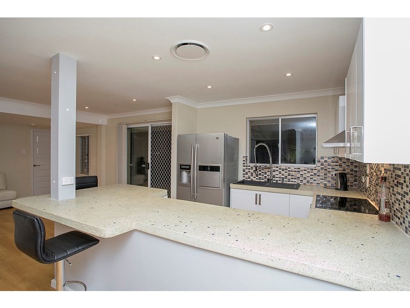 30 Glyde Road, Lesmurdie WA 6076