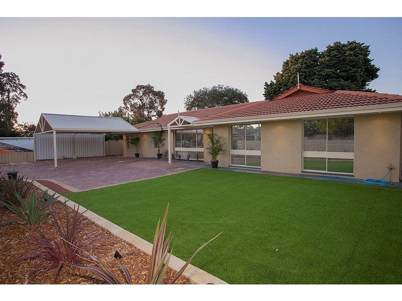 30 Glyde Road, Lesmurdie WA 6076