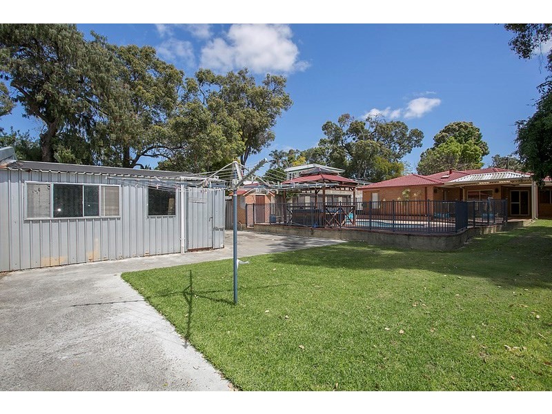 9 Cameron Close, Lesmurdie WA 6076