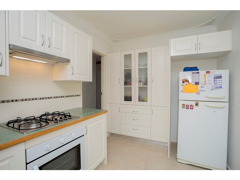 9 Crestview Crescent, Kalamunda WA 6076