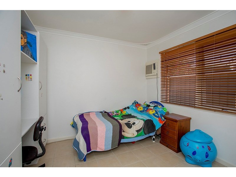 9 Crestview Crescent, Kalamunda WA 6076