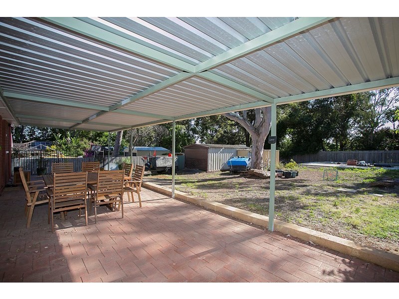 9 Crestview Crescent, Kalamunda WA 6076