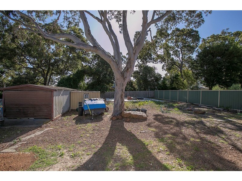 9 Crestview Crescent, Kalamunda WA 6076