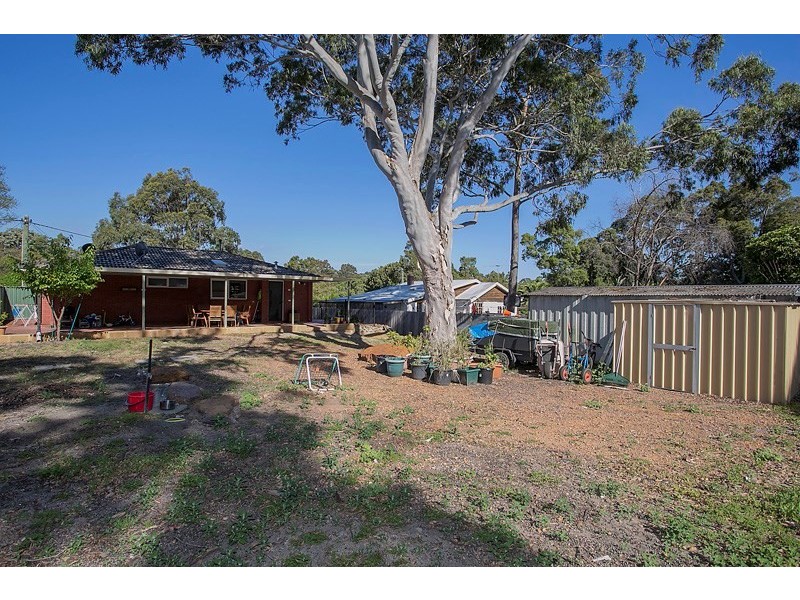 9 Crestview Crescent, Kalamunda WA 6076