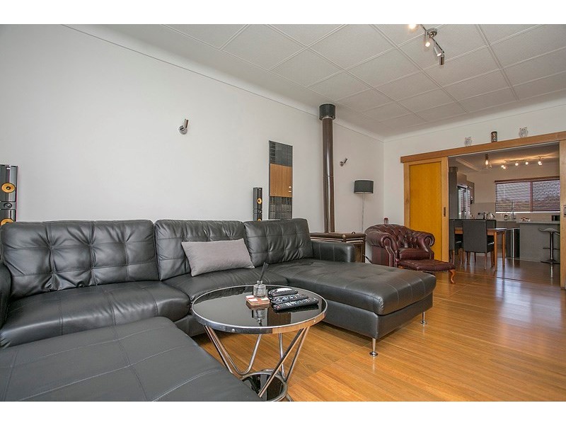 35 Orangedale Road, Lesmurdie WA 6076