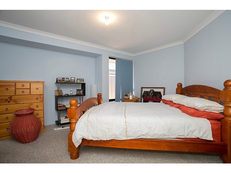 37 Myerson Crescent, Maida Vale WA 6057