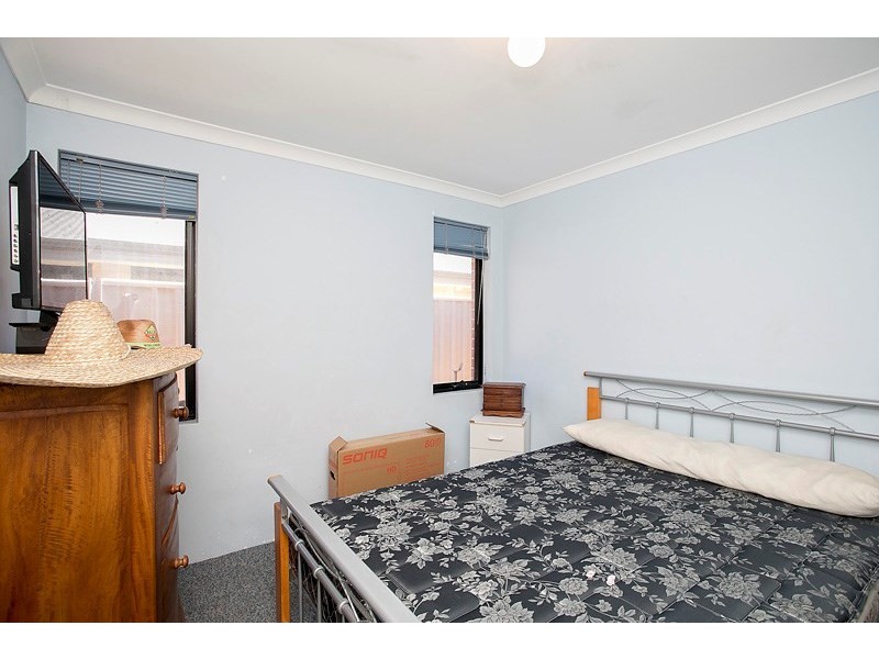 37 Myerson Crescent, Maida Vale WA 6057