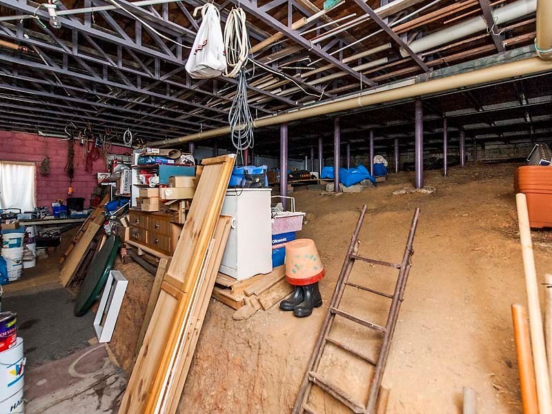 28 Derry Avenue, Mount Nasura WA 6112