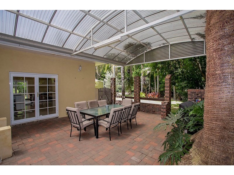 73 Falls Road, Lesmurdie WA 6076