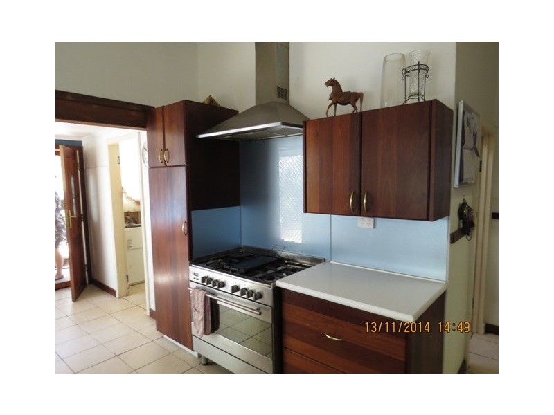 24 Banksia Road, Walliston WA 6076