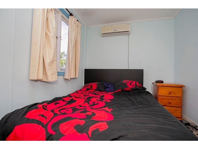 24 Banksia Road, Walliston WA 6076