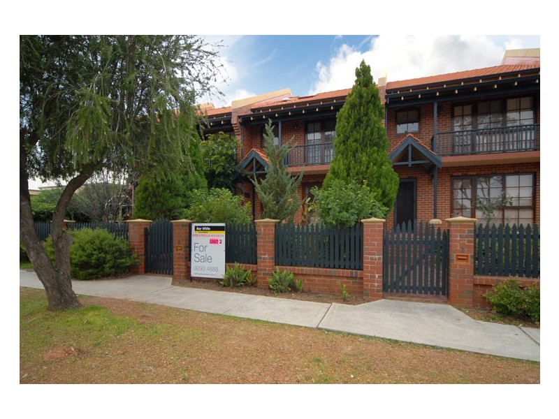 2/33 Central Road, Kalamunda WA 6076