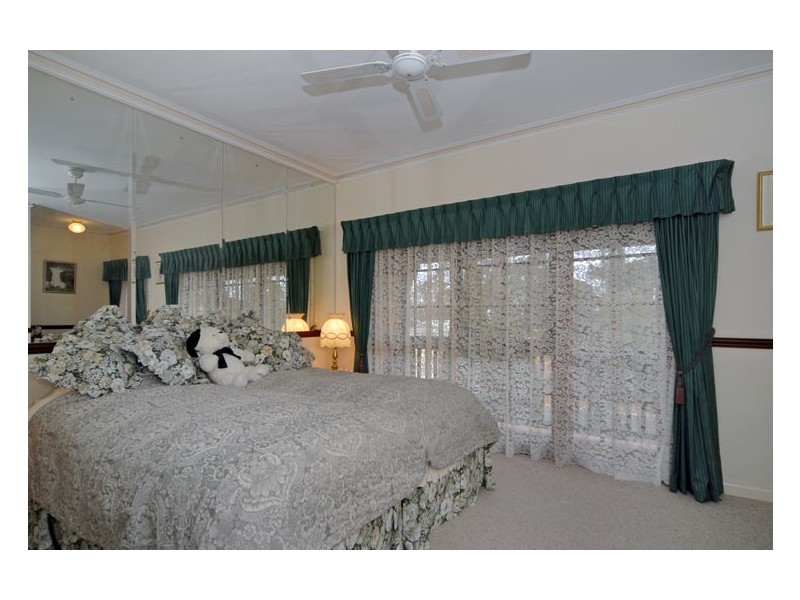 2/33 Central Road, Kalamunda WA 6076