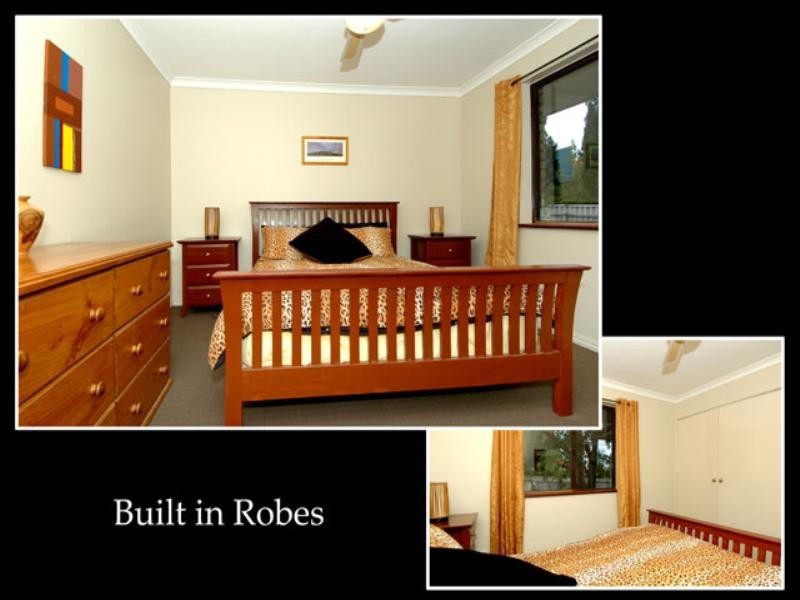 15 Peet Road, Kalamunda WA 6076