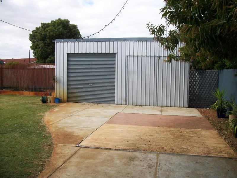 110 Sydenham Street, Kewdale WA 6105