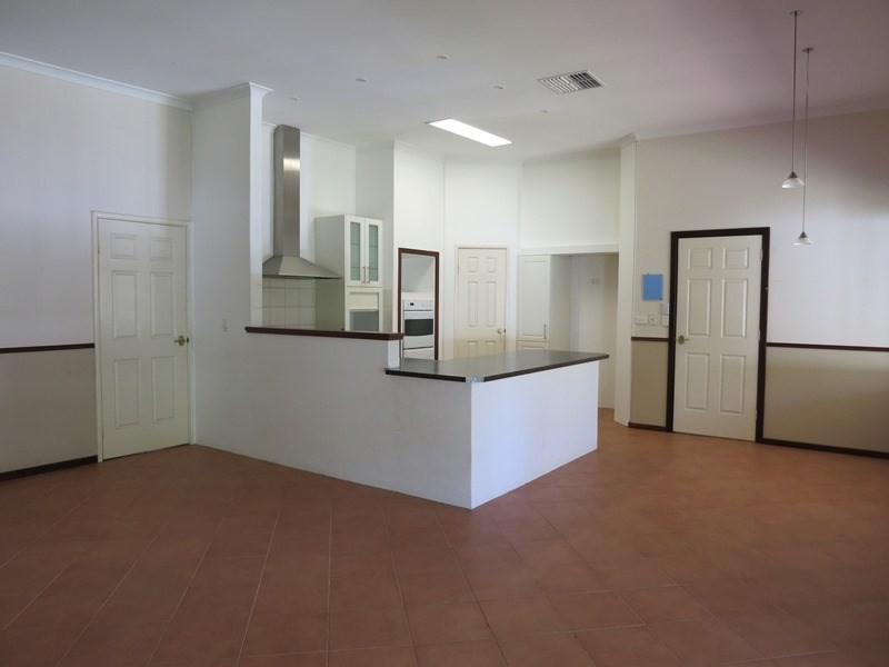 35 Palmateer Drive, Carmel WA 6076