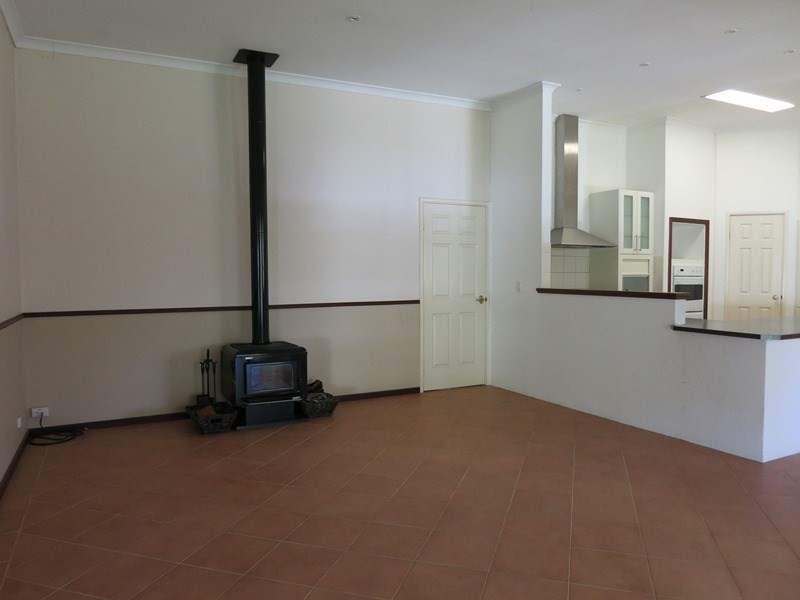 35 Palmateer Drive, Carmel WA 6076