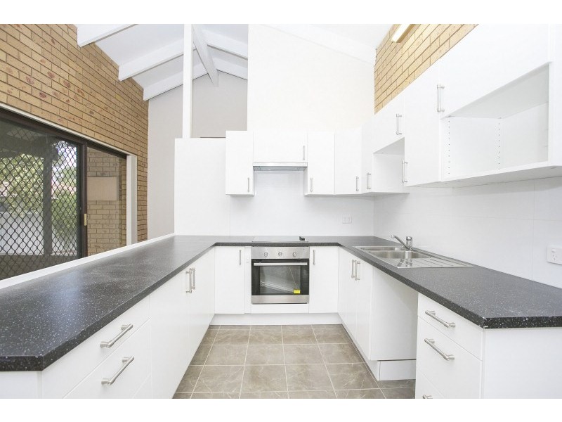 12 Plume Court, Lesmurdie WA 6076