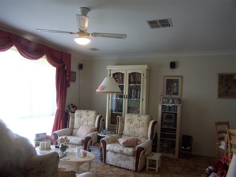 87 Newburn Road, High Wycombe WA 6057