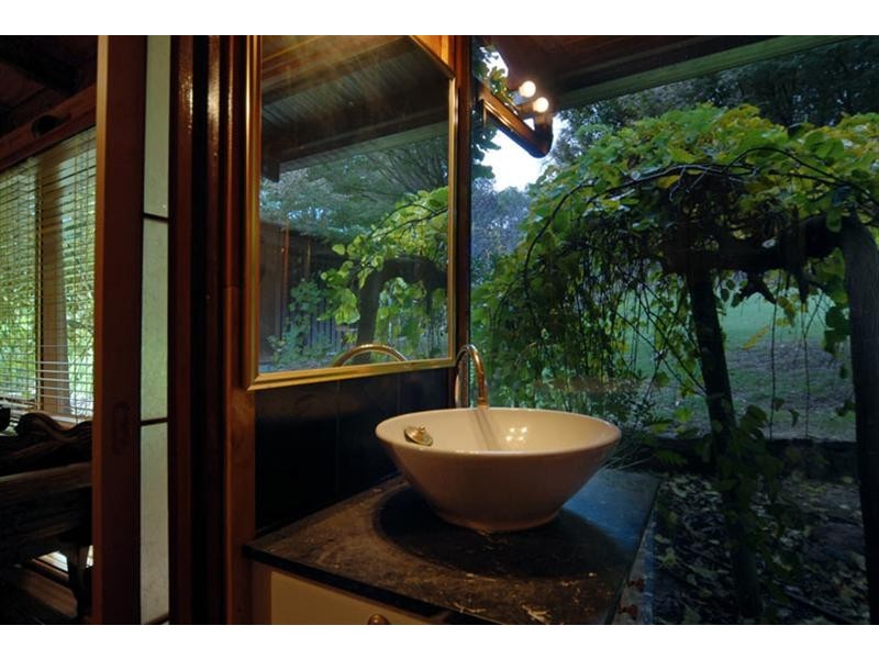 66 Spring Road, Kalamunda WA 6076