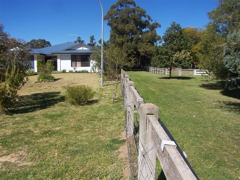 7 Jubata Court, Maida Vale WA 6057