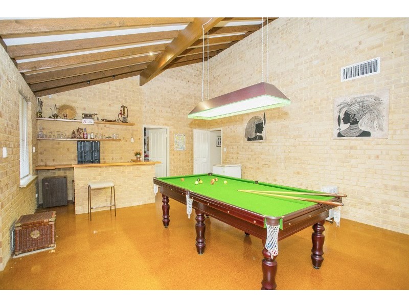 315 Holmes Road, Forrestfield WA 6058