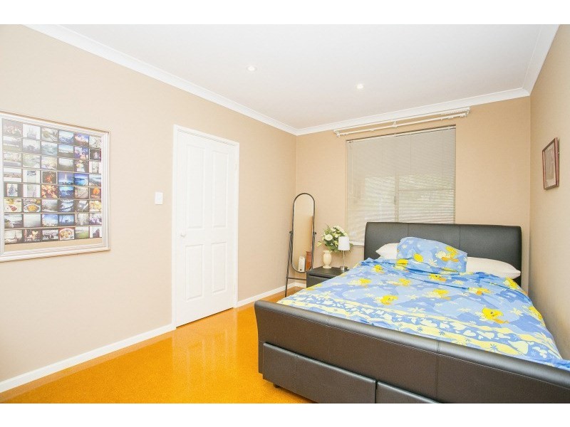 315 Holmes Road, Forrestfield WA 6058