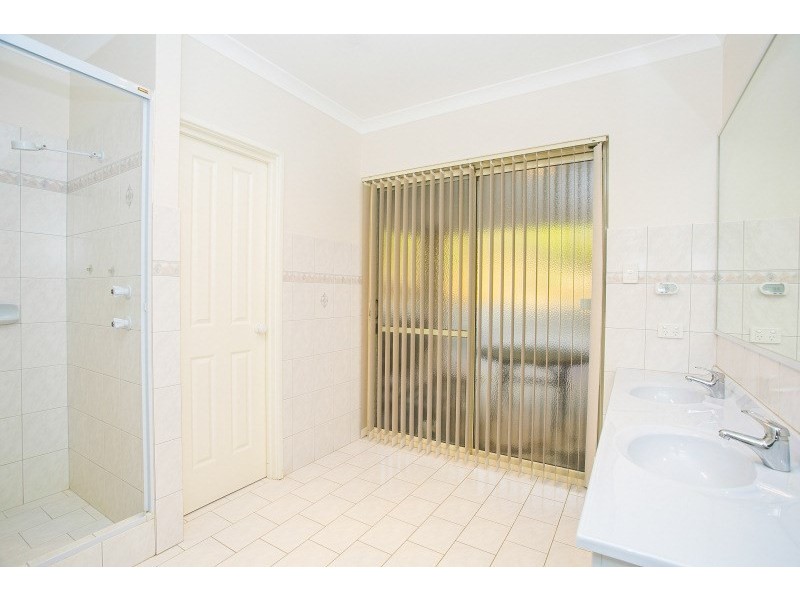 315 Holmes Road, Forrestfield WA 6058