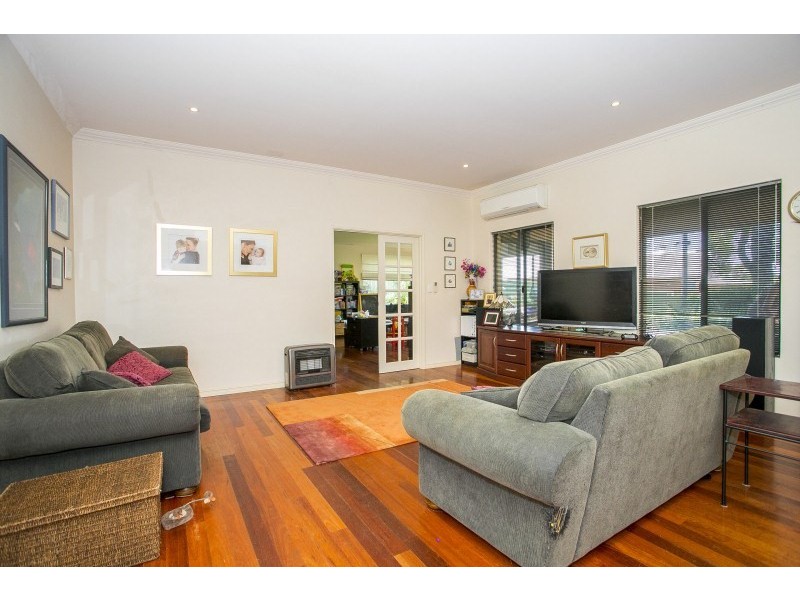 12 Lawnbrook Road East, Bickley WA 6076