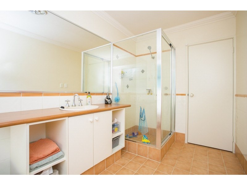 12 Lawnbrook Road East, Bickley WA 6076