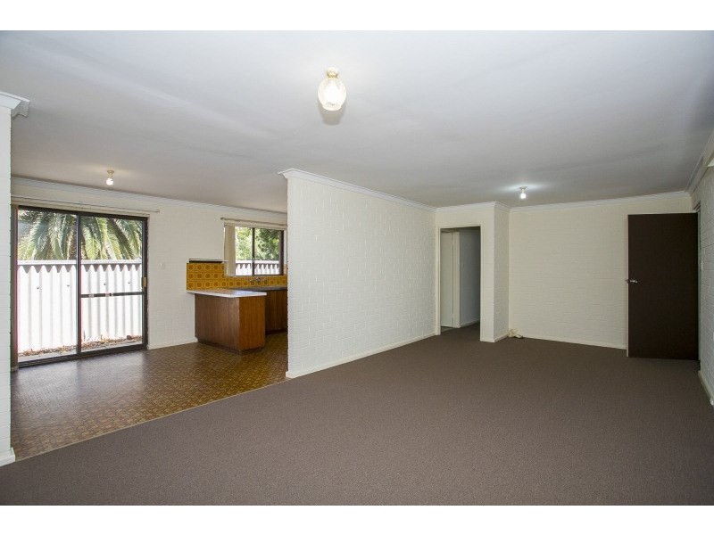 3 Valiant Close, Lesmurdie WA 6076