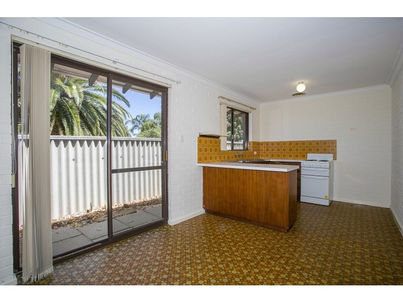 3 Valiant Close, Lesmurdie WA 6076