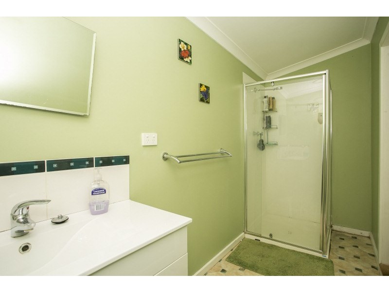 338 Holmes Road, Forrestfield WA 6058