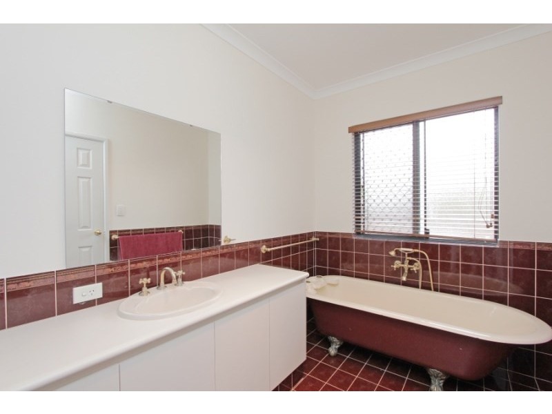 12 Dianella Road, Walliston WA 6076